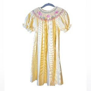 SWEET ANGELA BY ROSALINA SMOCKED DRESS SIZE EUC 6Y EUC